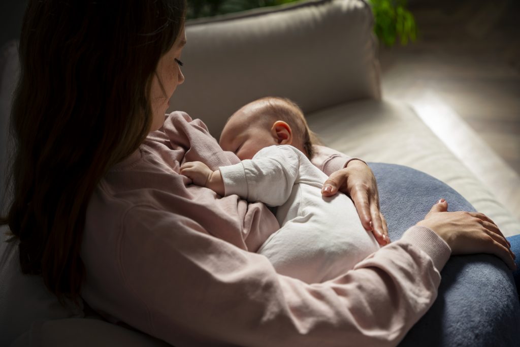 Supporting-Working-Mothers-for-feedings